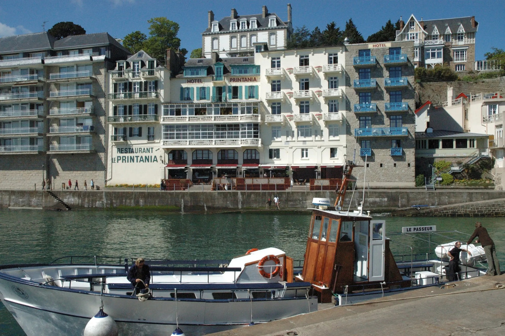 Logis Hôtel Restaurant le Printania