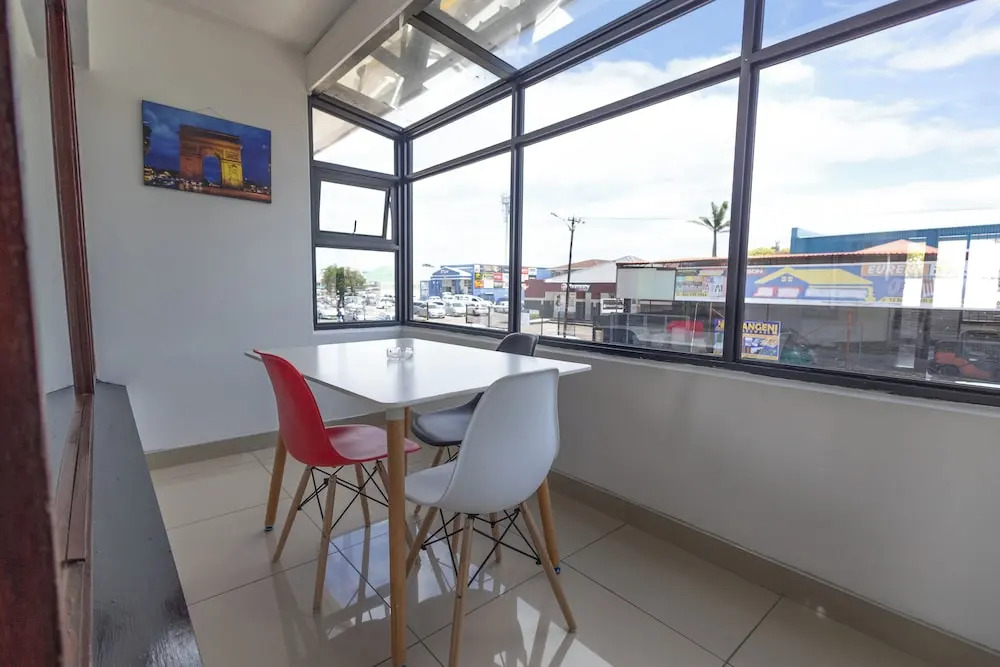 Safi Self-Catering Suites