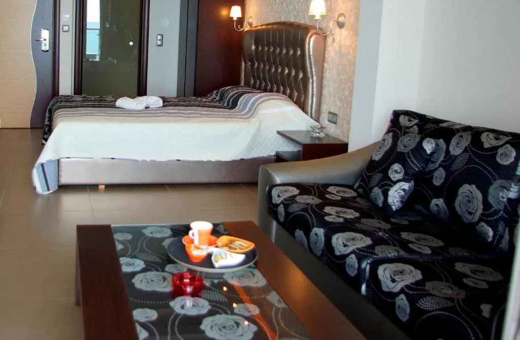 Dion Hotel