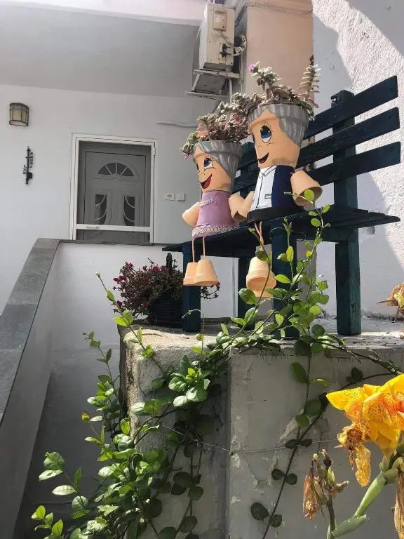 Titika House