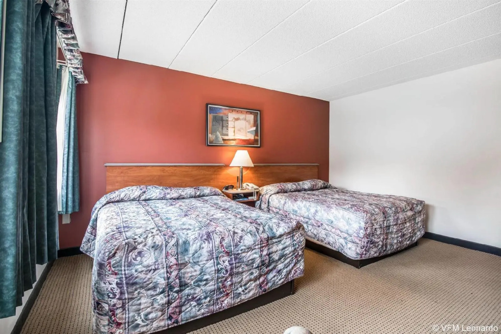 Econo Lodge Near Plymouth State University