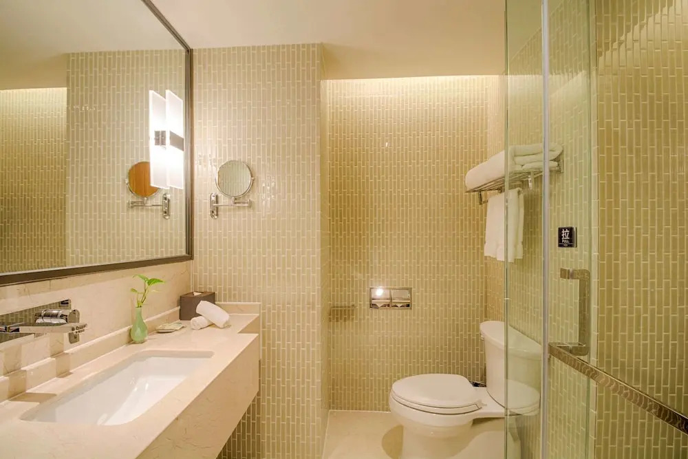 Ramada Encore Lingbao