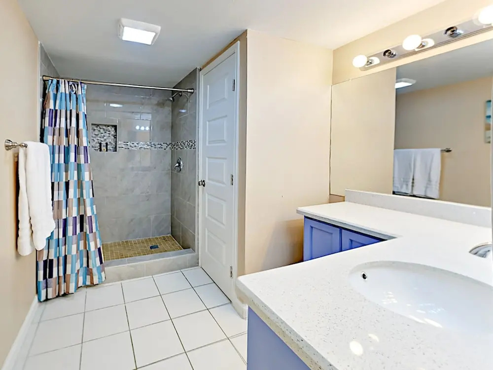 121 E Lantana Street Townhouse Unit B 3 Bedrooms 3 Bathrooms Townhouse