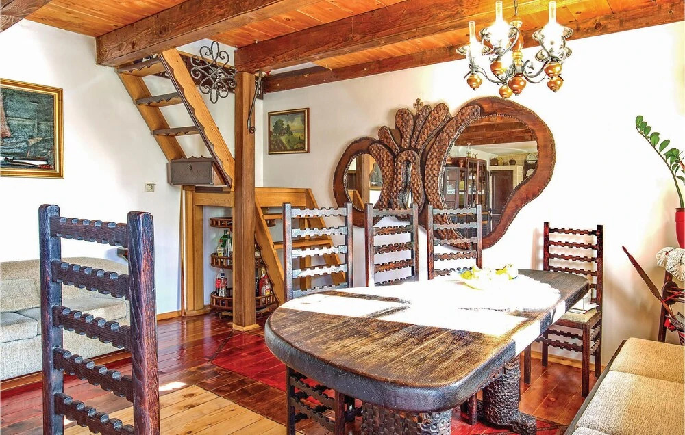 Amazing Home in Zagreb With 3 Bedrooms, Wifi and Outdoor Swimming Pool