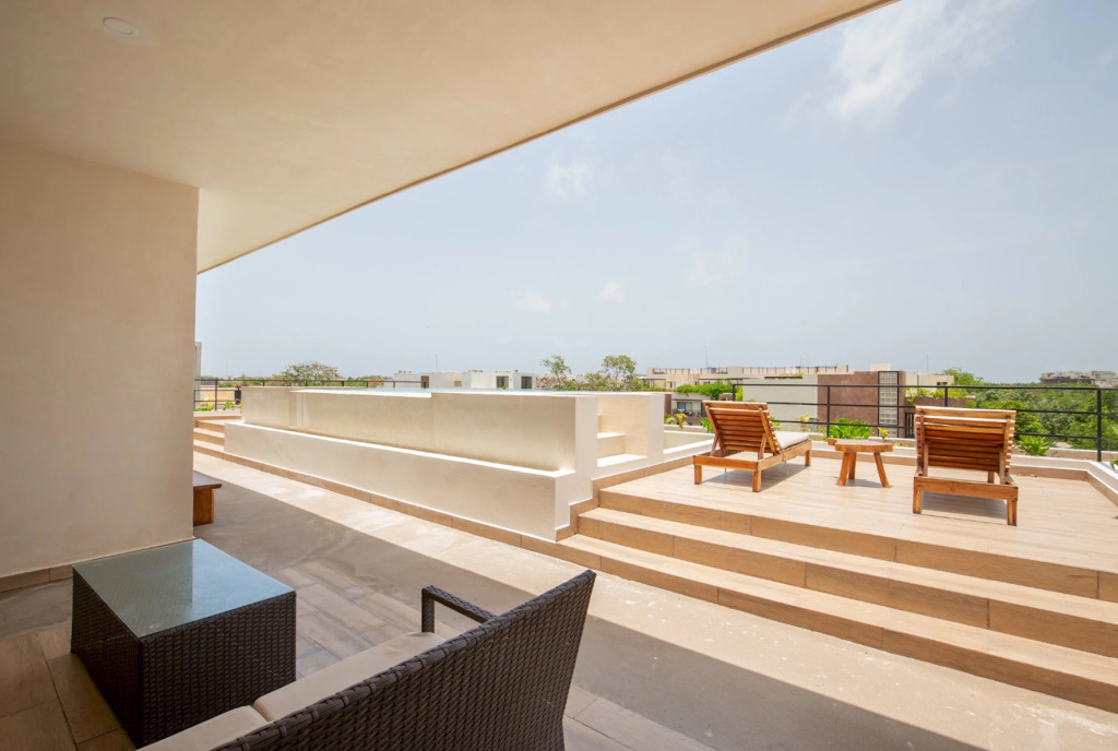 New Charming Villa 2 Levels Private Pool Garden Wifi Bikes