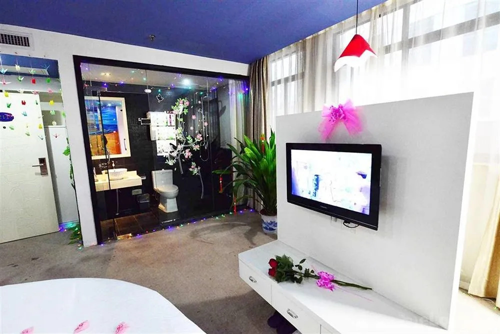 Sofitel Hotel Chain Theme