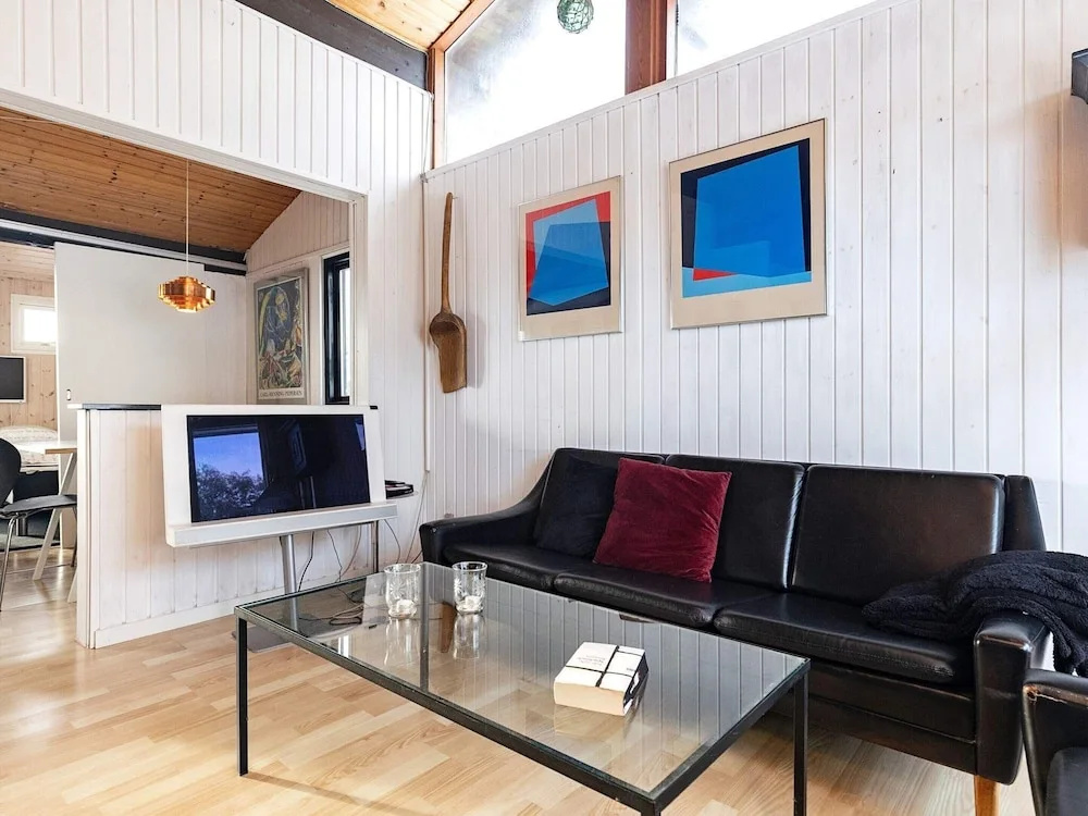 6 person holiday home in Saltum-By Traum