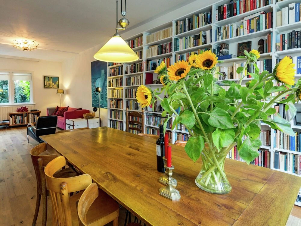 Pretty Holiday Home With Terrace, Garden, Garden Furniture