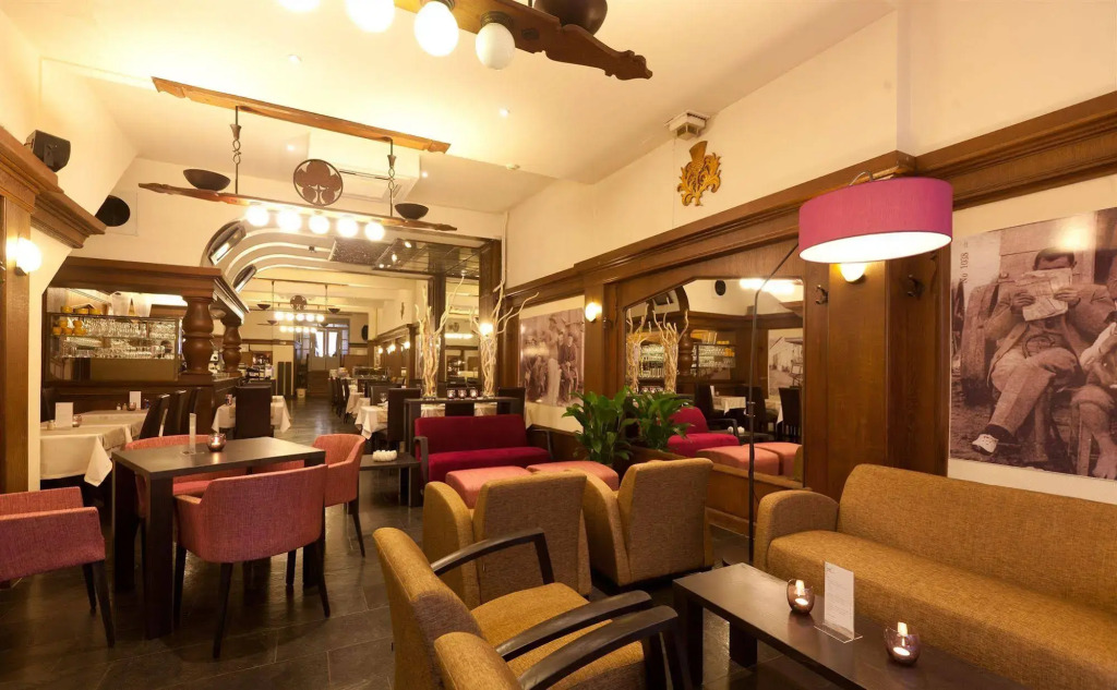 Hotel José