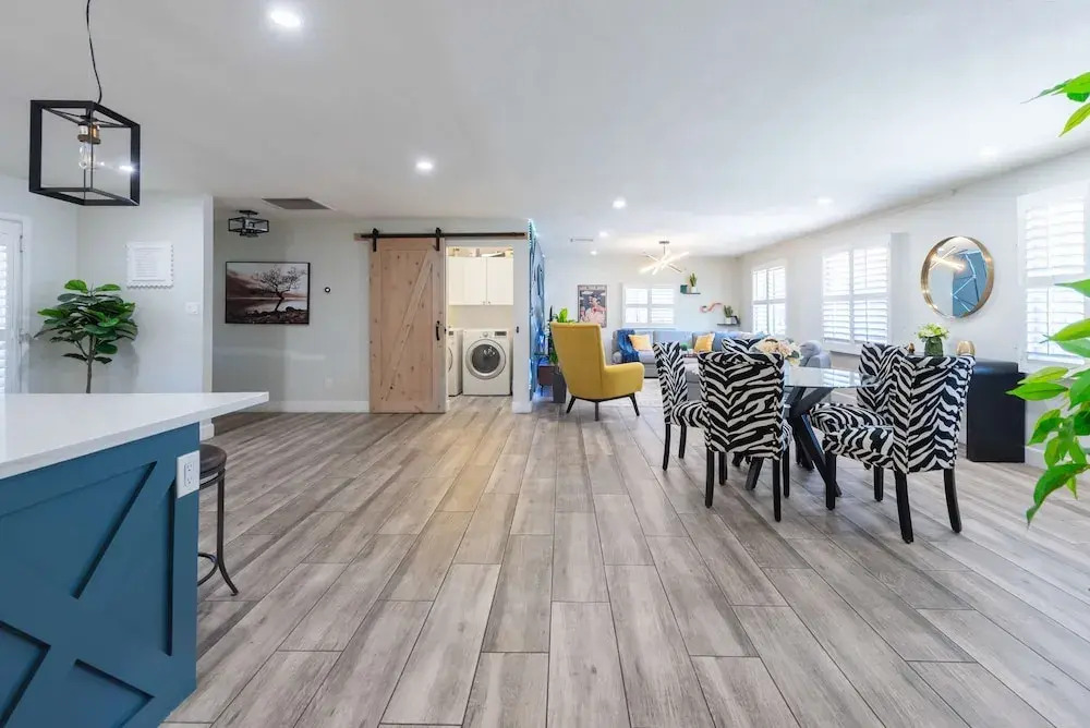 Phoenix 4 BDR Home With Outdoor Entertainment