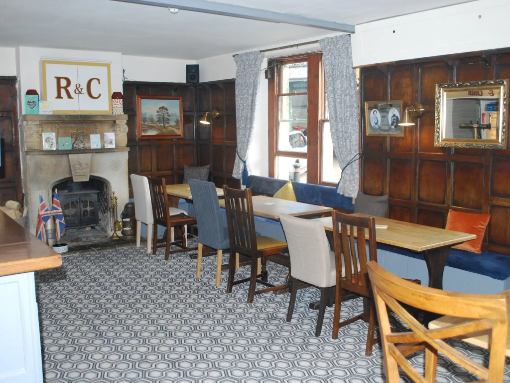 Rose And Crown