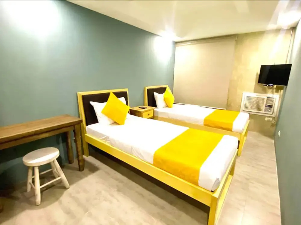 Mikos Suites By Mikos Residences