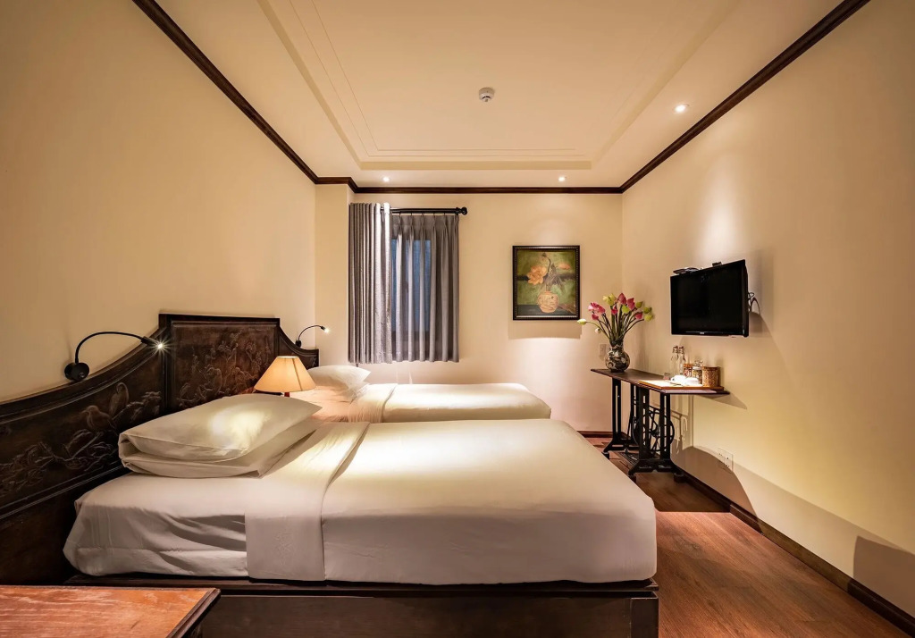Amanaki Saigon Boutique Hotel