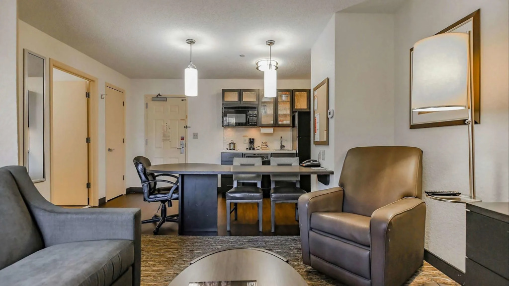 Sonesta Simply Suites Silicon Valley Santa Clara