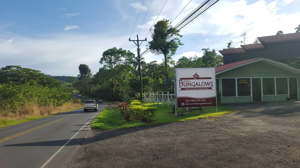 Arenal Bungalows