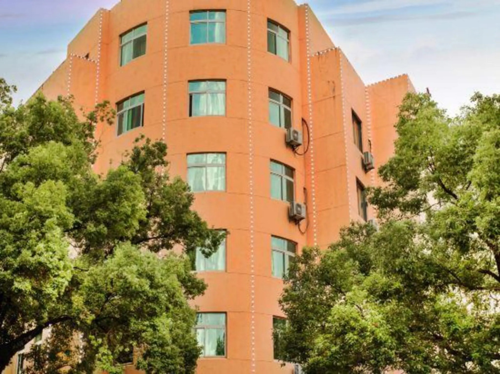 Xhotel Qingmian Hotel (Fuzhou Linchuan Donghua University of Technology)