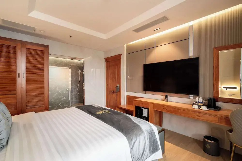 Le Saigon Grand Hotel