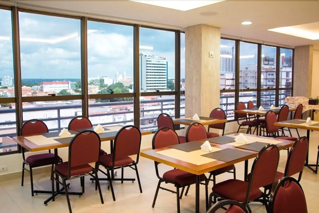 Lis Hotel