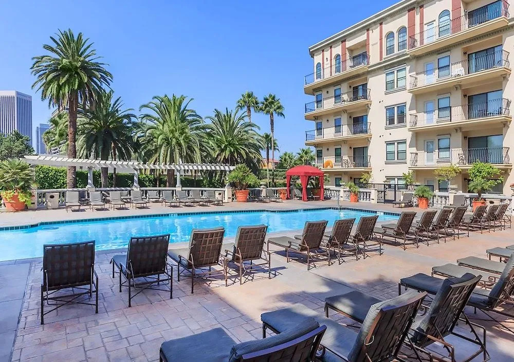 LAs Premier Apartments