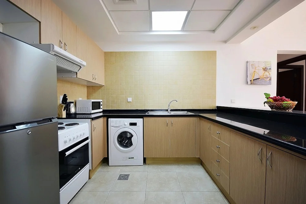 Key Host  - Canal Residence Euro