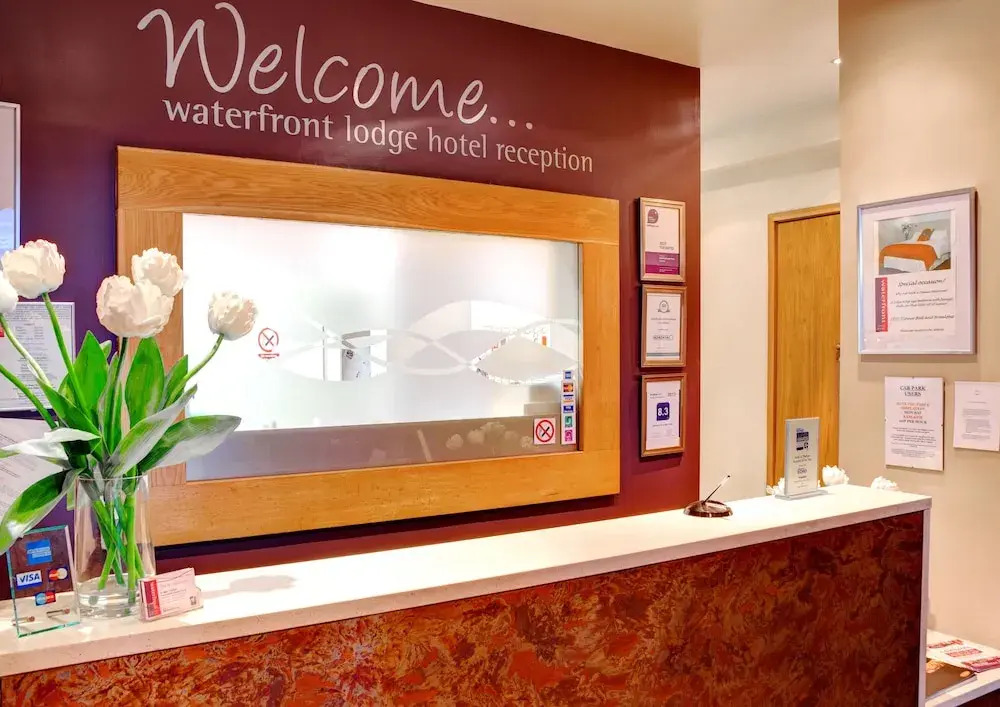 Cambridge Hotel Waterfront