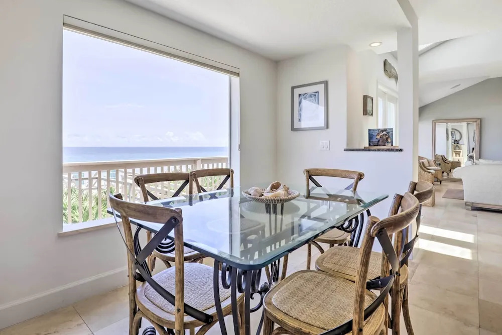 Coastal Retreat w/ Deck & Ponte Vedra Beach Access