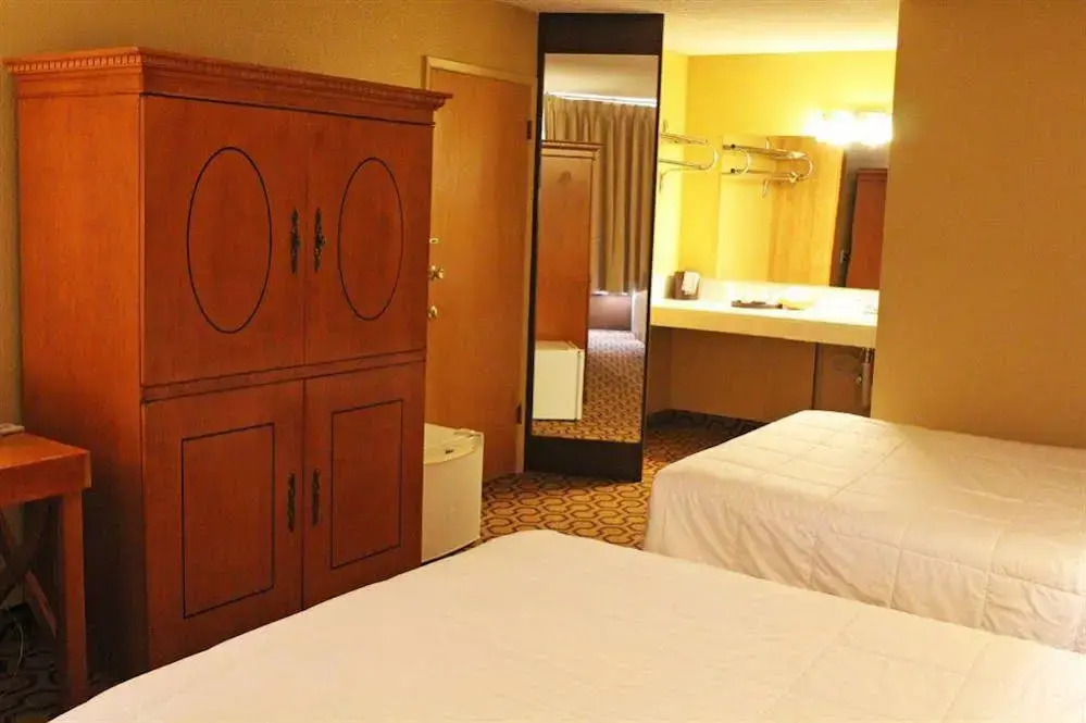 Palms Inn