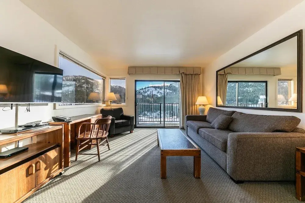 136 Bldg C 1 Bedroom Condo