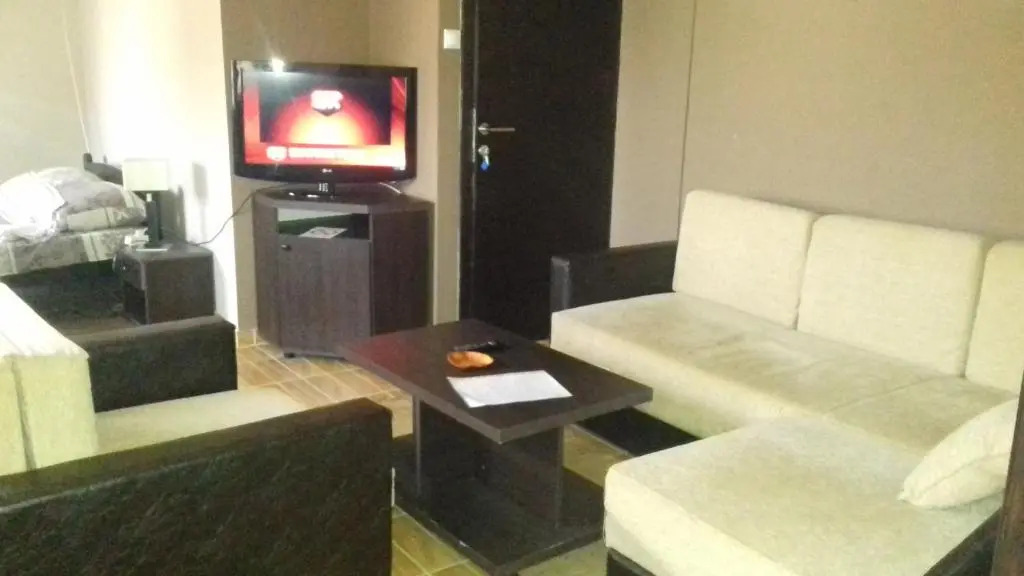 Asterix Rooms