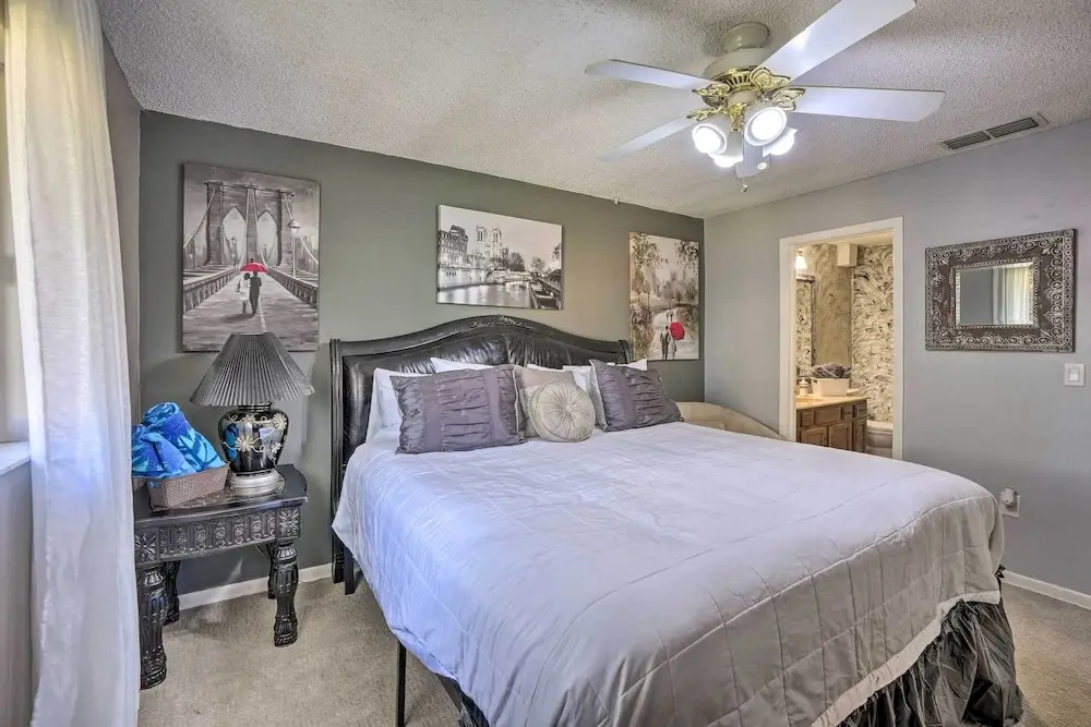 Waterside New Port Richey Condo w/ Pool Access!