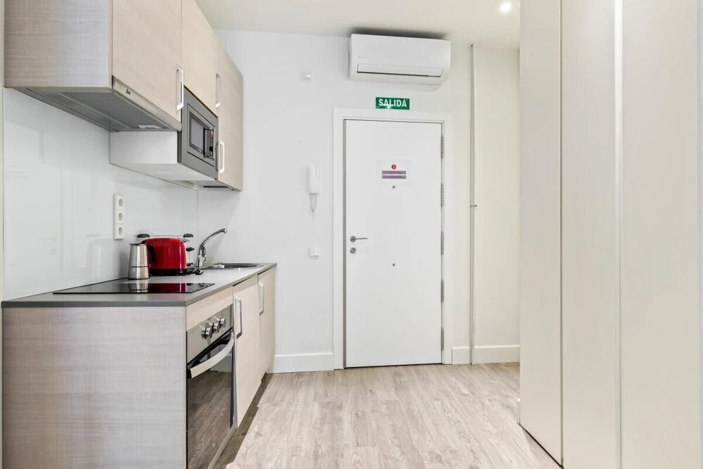 Bright Cosy One-Bedroom Apartment in Centro, Madrid