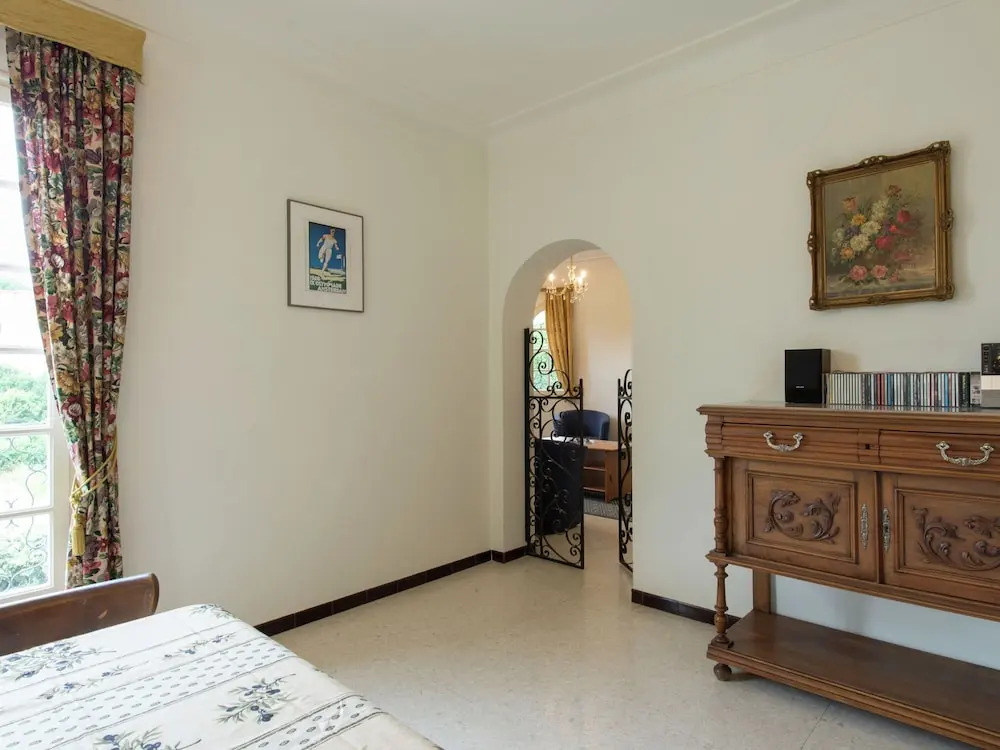 Sunny Villa Stay in Nyons