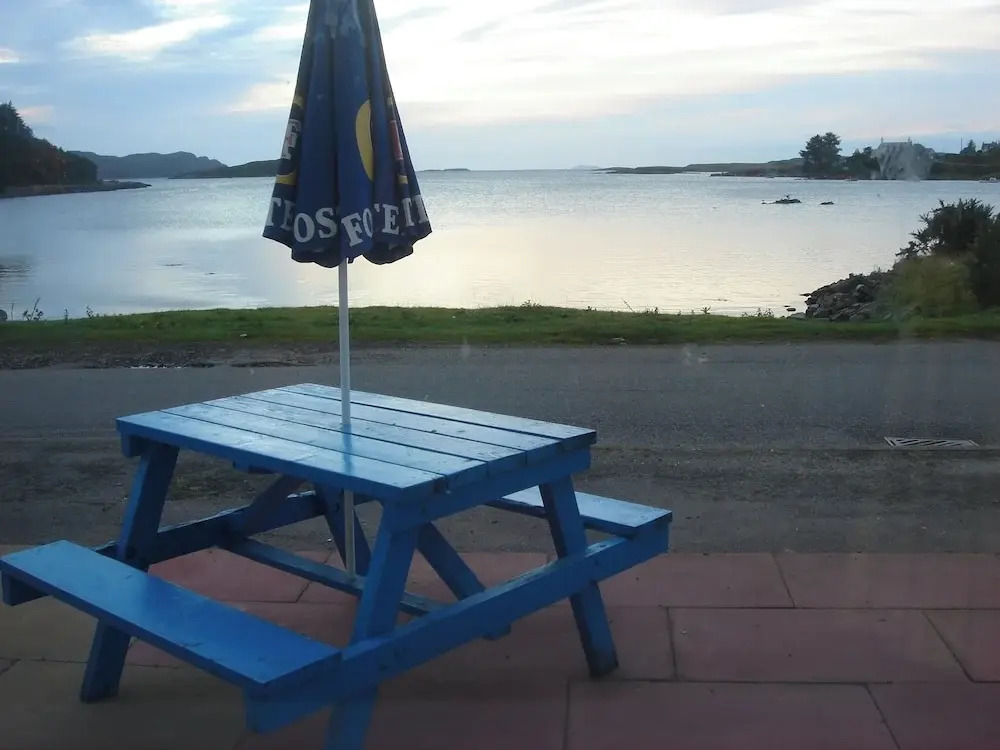 Erisgeir Sleeps 6 With Private Grounds
