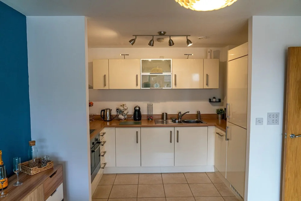 Rueben Suite By EAA Homes