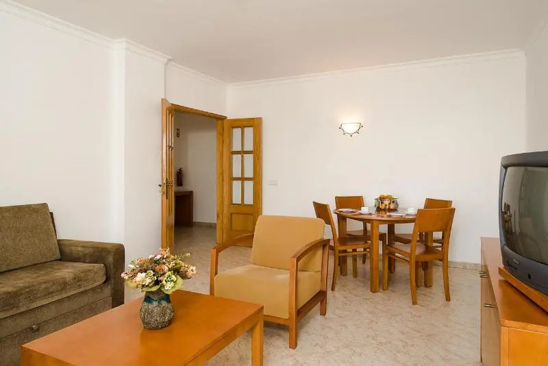 Apartamentos Benvindo by Umbral