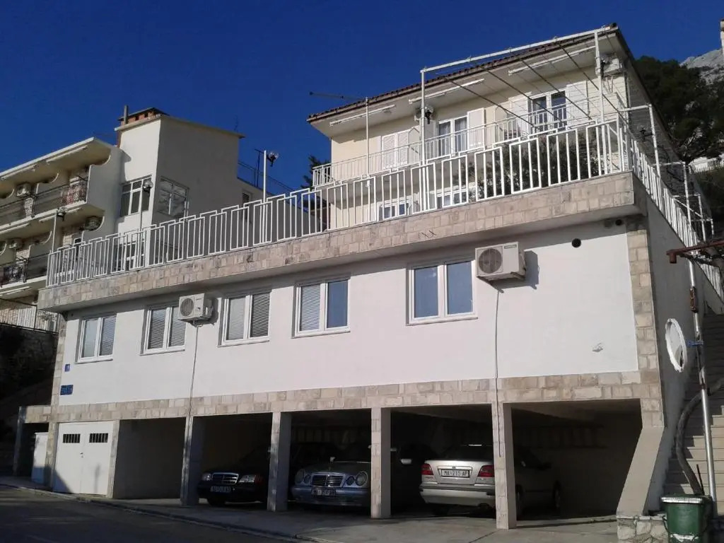 Apartments Irma