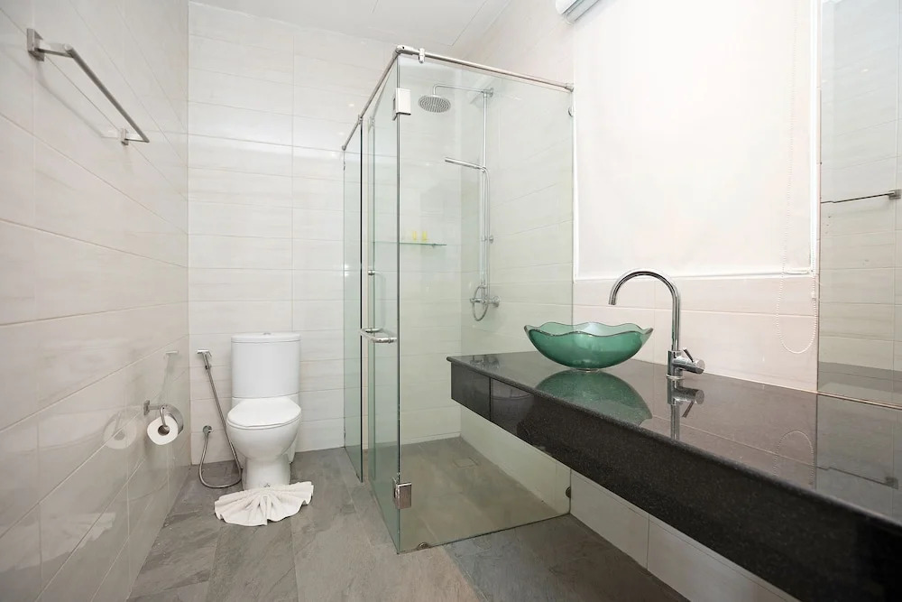 Miami-Style 2BR Pool Villa Janine Kamala
