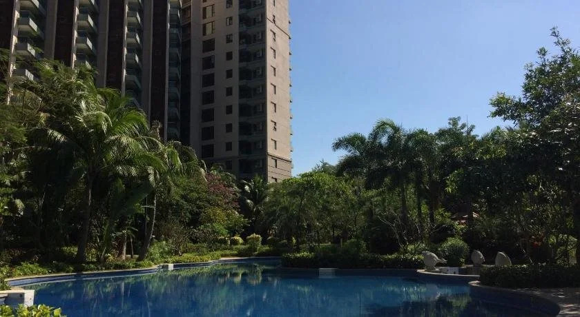 Ocean Holiday Hotel
