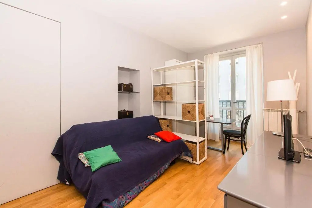 Parco Del Valentino Cozy Flat With Balcony