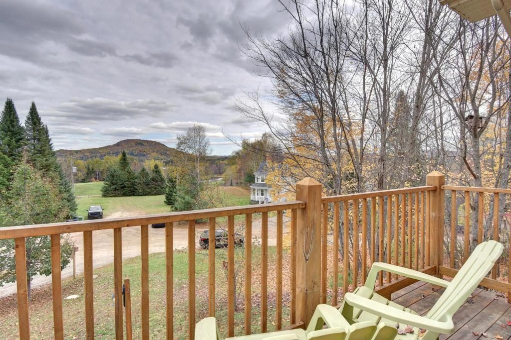 Magnificent 2BR 2B Unit with Golf Course and Mountain Views