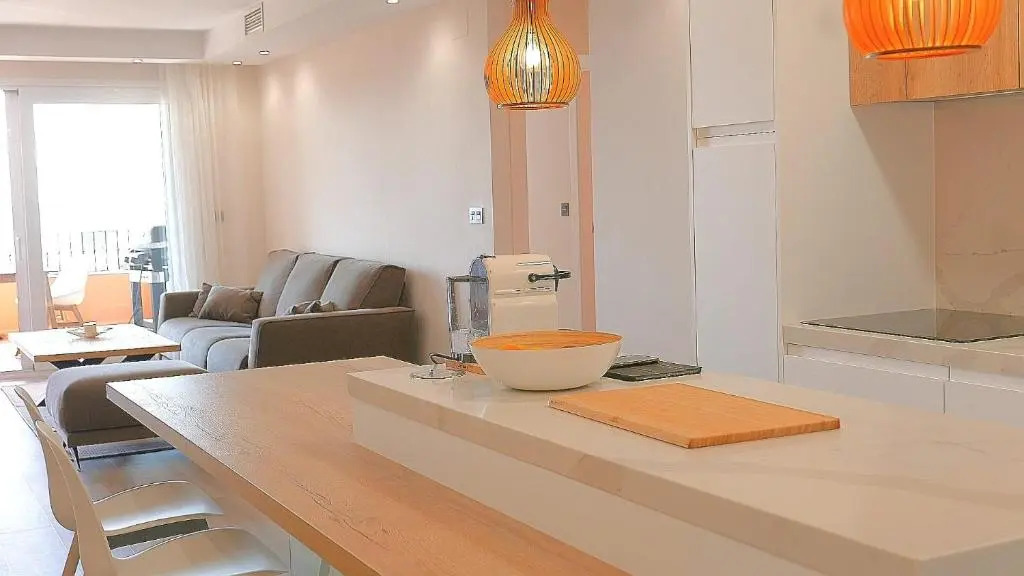 Beautiful Penthouse apartment on Golden mile, near beach
