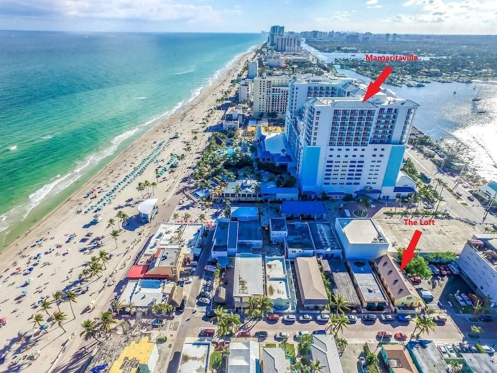 Trendy Loft APT Oceanside Hollywood Beach Unit 4
