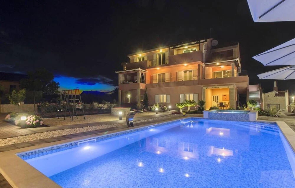 Amazing Apartment in Grebastica with Outdoor Swimming Pool, Hot Tub & WiFi