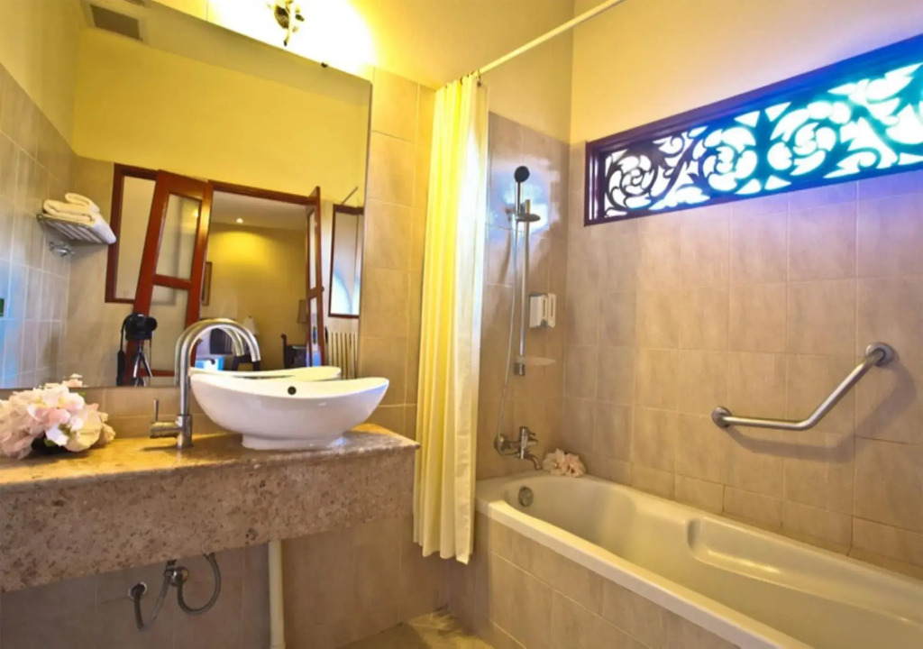 Phuwanalee Resort