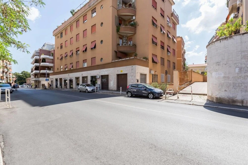 Lovely Renovated 2 bed Flat Close to the Vatican