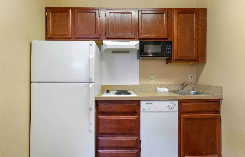 Extended Stay America Select Suites - Phoenix - Airport - E Oak St