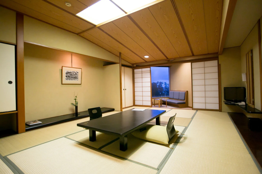 Kaike Tsuruya