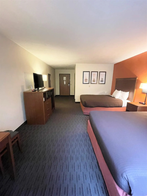 AmericInn by Wyndham Petoskey
