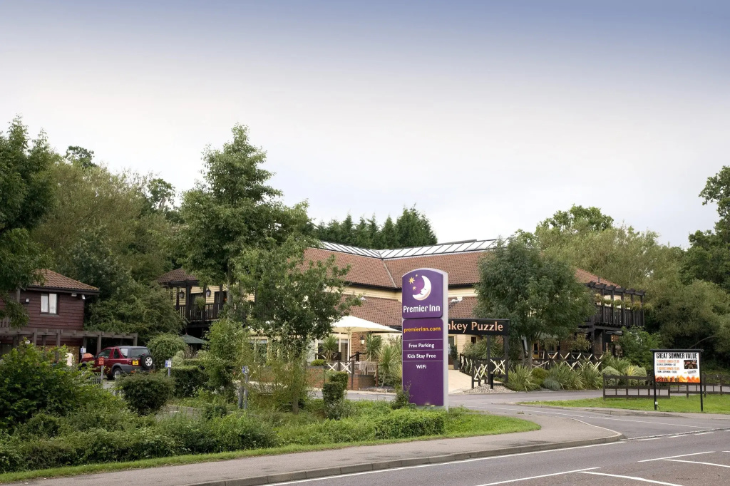 Premier Inn Chessington