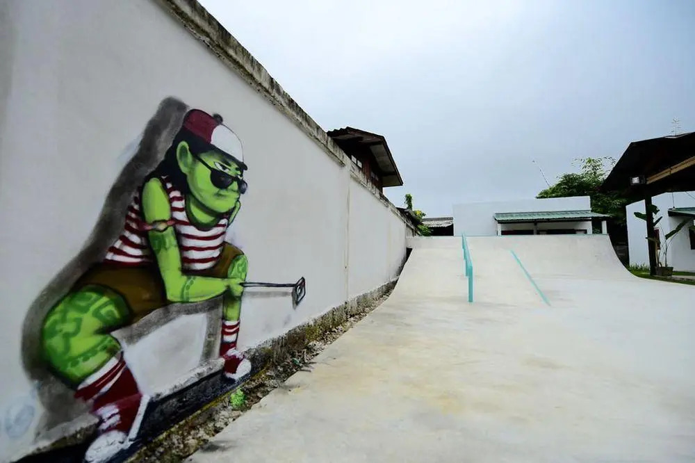 Green Hostel and Skate Park